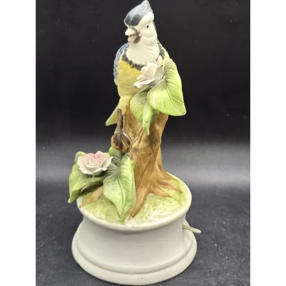 Royal Crown PORCELAIN BLUE JAY On Tree Branch MUSIC BOX Works Great 8" - Picture 7 of 15
